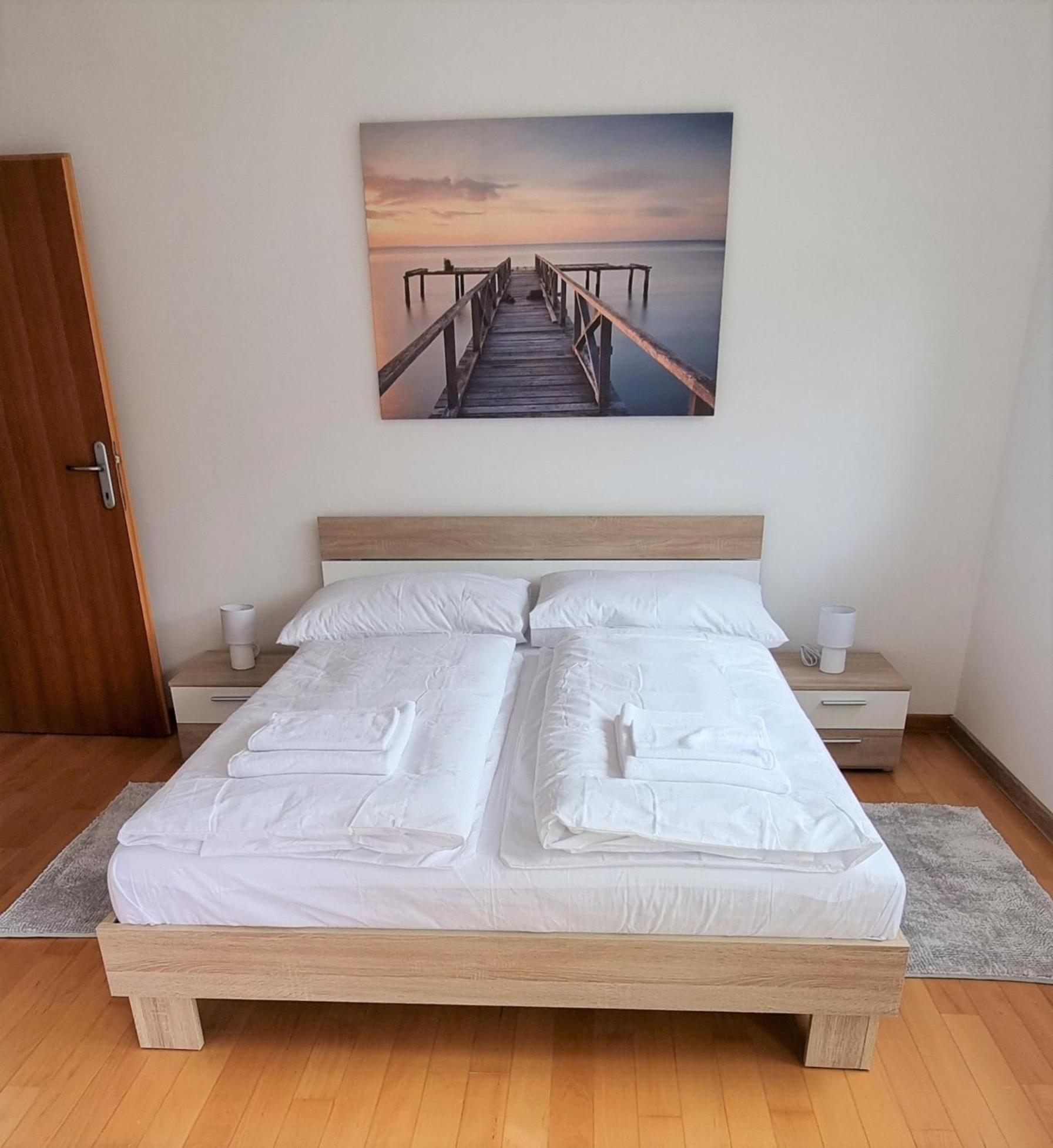 Apartmani Sunce I More Premantura Exterior photo